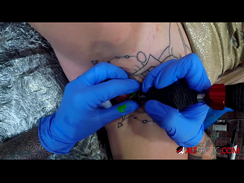 ❤️ Sully Savage oo aad u tattooed ayaa Kintirkeeda ku sawirtay tattoo ️❌  %so.dreamypassionjourney.ru